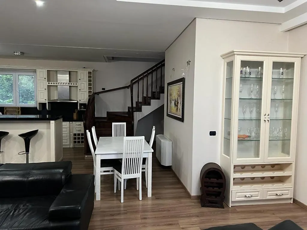 Pajenga Farm Private Villa Elbasan 0*,  Albanien